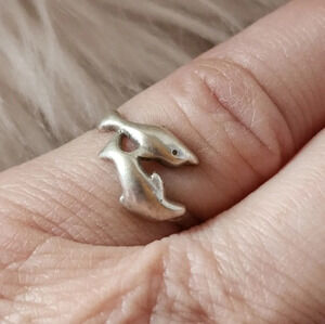 Vintage Sterling Silver Dolphin Ring‎